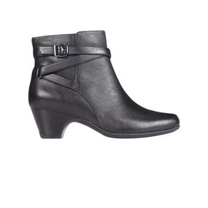 Clarks Black Leather Artisan Ankle Booties with Buckle Detail Size 9.5M